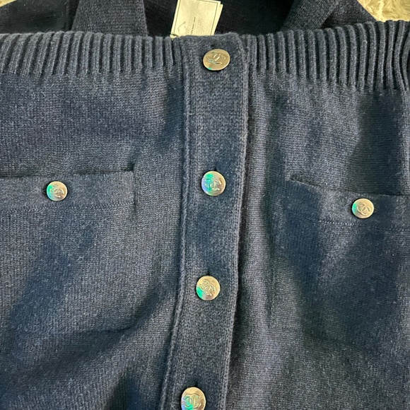 CHANEL NAVY BLUE BUTTON UP FRONT KNEE LENGTH SWEATER - Picture 10 of 10